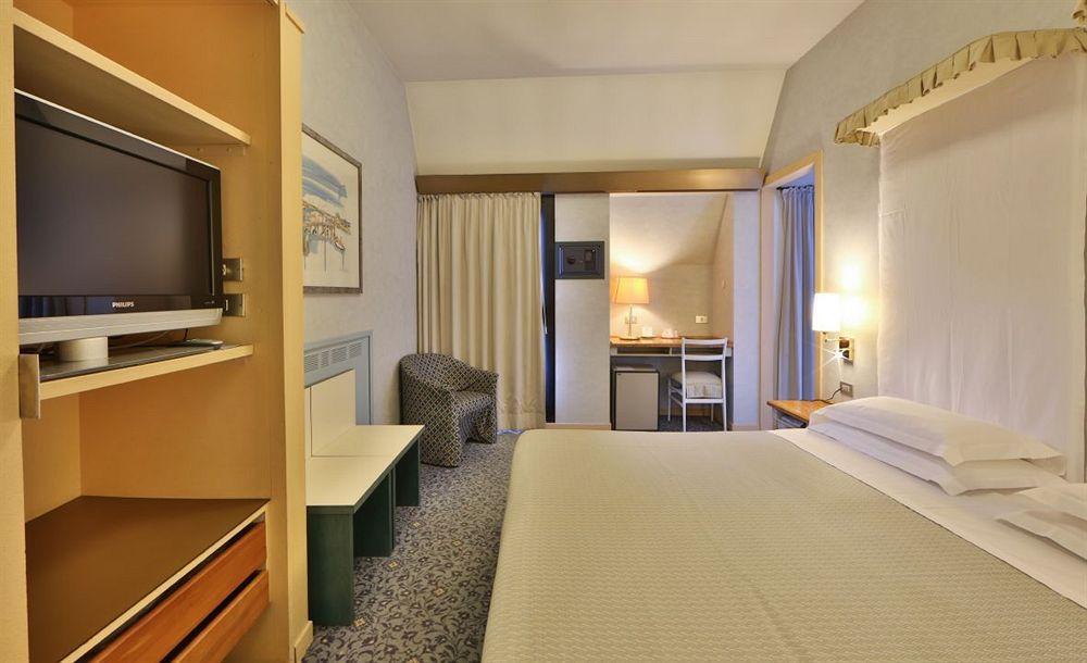 Hotel Bisanzio Ravenna Esterno foto