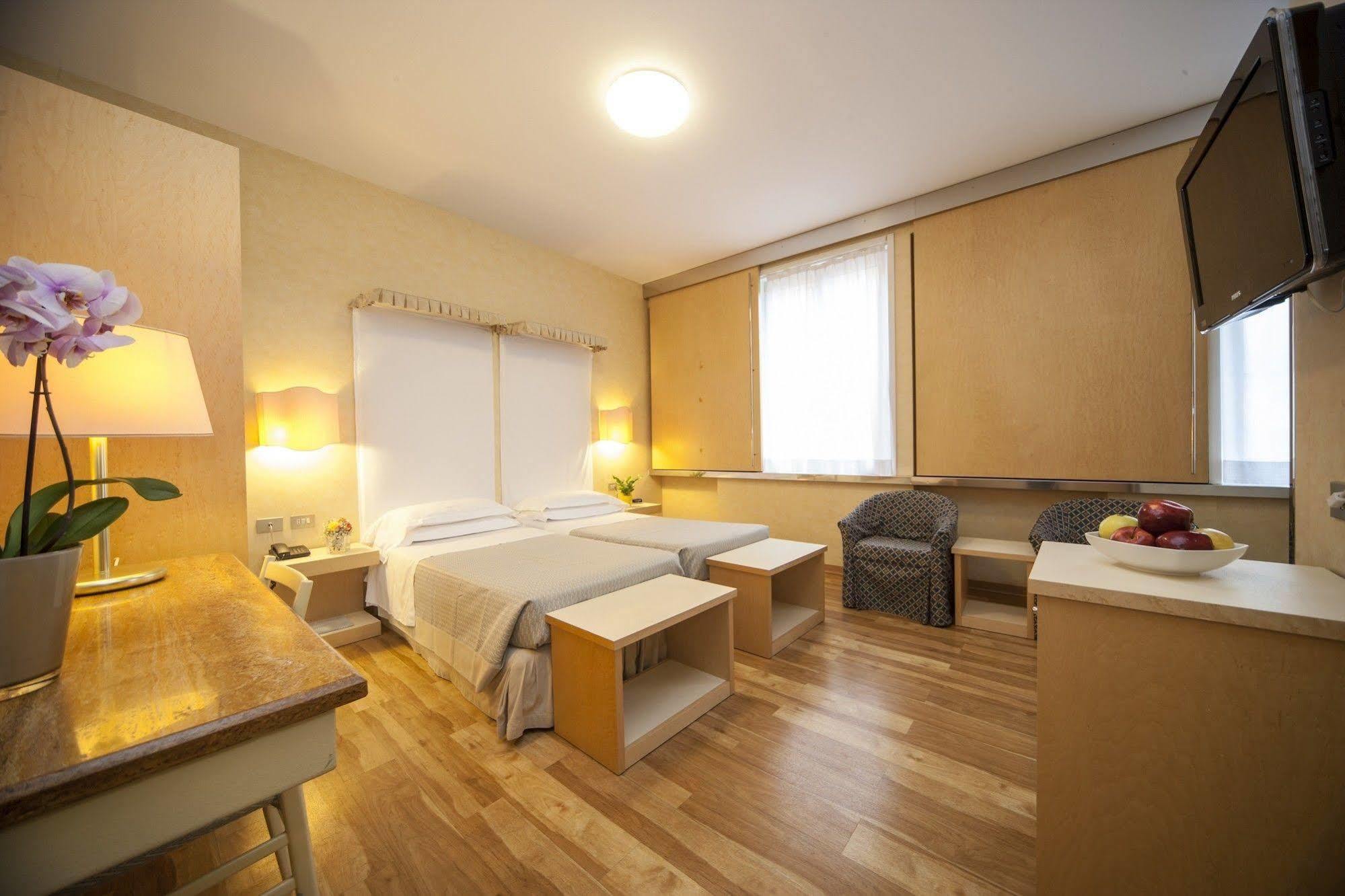 Hotel Bisanzio Ravenna Esterno foto